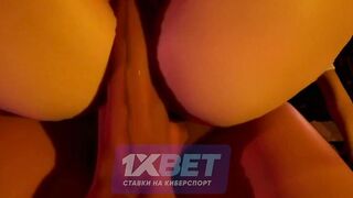Футас в космосе  Фута с большим членом трахает красотку в грузовом отсеке 1 серия