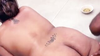 Indian Desi Hot Malkin Ki Naukar Ramu Ne Massage Karte Karte Chudai Kari