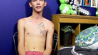 BENTLEY RYAN UNLEASHED Skinny Sex God Stars in IRL Ejaculation Spectacular!