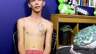 BENTLEY RYAN UNLEASHED Skinny Sex God Stars in IRL Ejaculation Spectacular!
