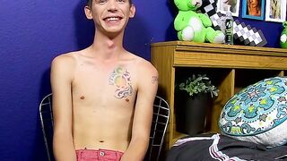 BENTLEY RYAN UNLEASHED Skinny Sex God Stars in IRL Ejaculation Spectacular!