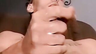 JERK OFF LIKE A PRO AND SLIDE THAT COCK INSIDE THE BEAUTIFUL PUSSY