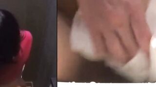 I Pee on Cam and Rub My Ass for Your Enjoyment
