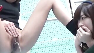 Japanese lady filmed peeing with a hidden camera