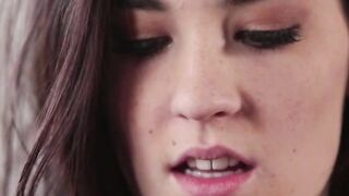 Jennas lunch turns into a DOMINATING Oral Sex BDSM Frenzy!