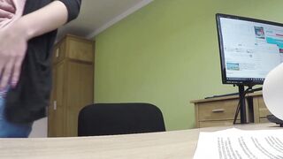 Slutty Minx Sells Her Ass For Cash The Beggars Belief Cumfilled Anal Frenzy