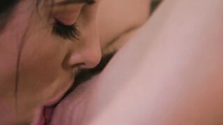 EXPLOSION OF PLEASURE Rubin Delilah Days UNLEASHES FURY ON STRESSFUL MONDAYS! Scorching Scissoring Sessions Under Theodoras Professional Erotic Domination!