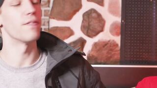 UNLEASHING THE HETEROFLEXIBLE MONSTROUSITY Ryan Bones and Alex Ducas Steamy Ski Cabin Affair