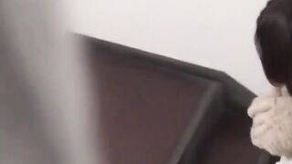 UNBELIEVABLE! 5 Japenese Cuties GET CAUGHT Peeing by a Sneaky VOYEUR!