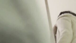 UNBELIEVABLE! 5 Japenese Cuties GET CAUGHT Peeing by a Sneaky VOYEUR!