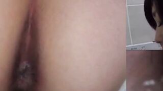 UNBELIEVABLE! 5 Japenese Cuties GET CAUGHT Peeing by a Sneaky VOYEUR!