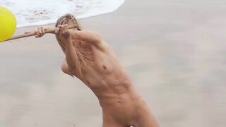 Italian MILF Blondie Breaks Free A BalloonFilled Orgy of Unbridled Passion!