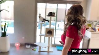 Chubby mom Sophie Dee using 2 long vibrators to please