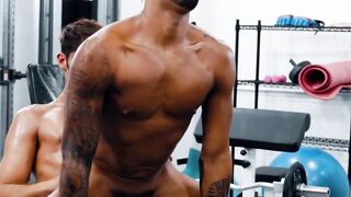ATHLETIC WHITE BOY GETS HIS ASS PUMPED...IN EVERY WAY!