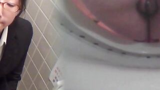"Japanese Babe's Intimate Moment - Pee Fetish Explored"