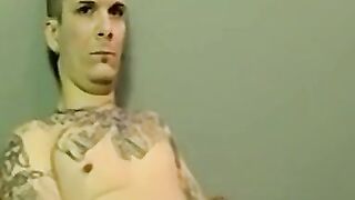 Tattooed  Tempted Horny Homie Swallows Cum of Rich BAE