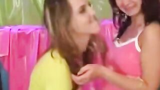Sweaty Summer Lovin Kyra Wendy Got Down Filthy