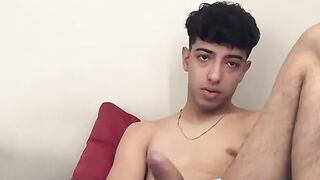 Cute Hunk Henry Lynes enjoys stroking his huge cock in his bed
