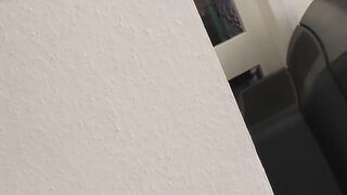 BLONDE BOMBSHELL FROM ENGLAND GETS THƯrong约 BANGER FROM SIR JIM IN POV