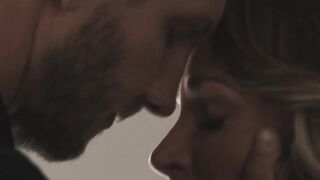 EMMA HIX UNLEASHES HER INNER SLUT Tattooed Seductress Takes Blowing her Load to New Heights