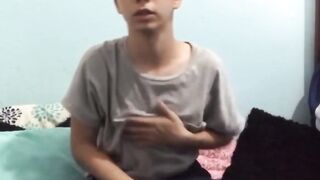 Gay Latino twink Juan Delgado anal plays in homemade video
