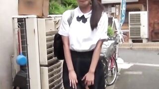 JAPANESE SCHOOL GIRLS WETTEST MISTAKE! Unbridled Urination in theuri Kitty!