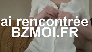 CREME DE LA CREME!  Cowgirlcummies se branle à bout de force avec son sextoy rose le plus FLAGRANT du porno!