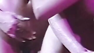 MINDBLOWING lộ Lesbian Foursome Wet Sluts Go Wild!