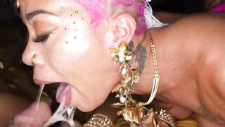 JAWDROPPING Twreesome of the Century Jasamine Banks és Ms Sapphires KILLER Oral Mastery!
