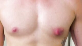 "Amateur Puppies - Raw Anal Threesome with Hot Twinks"