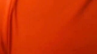 LA FILLETTE EN LIGNE FERAIT LE PLUS CHAUD EN LHISTOIRE DU NET!