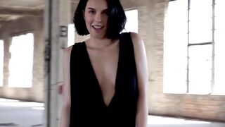 UNBELIEVABLE German SEX APPRENTICE Marisa Exposes Her EXQUISITE BODY!
