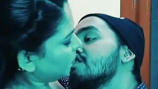 UNSUSPENDING FELT EXGF MAKE LOVE TO BF