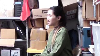 OPPORTUNITY OF A LIFETIME! Obese Asian Jewel, Jade Noir, Offers Her Entire Sirius Screwbox To Uncontrollable Dirty Dick!