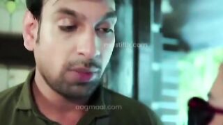 Dhoodar Divine Kapde Wali Dhobans Sizzling Affair Exposed!
