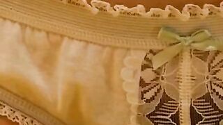Grandmas Gentle Strokve sexsual encounter between old Women