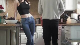"Ella Reese's Hot Summer Nights - A Steamy Affair With Your Sexy New Next Door Neighbour"