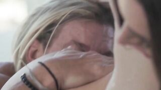 "Ella Reese's Hot Summer Nights - A Steamy Affair With Your Sexy New Next Door Neighbour"