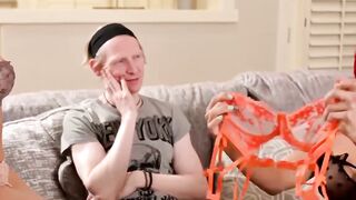 "Transgender Sexbomb FOXXY Fucks Her Way To Stardom - Scene #2"