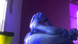 "Foot Job Queen - Foot Fetish Goddess Masturbates With Toes And Soles"