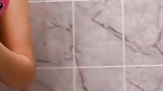 "Three Way BathTime Sensual Massage & Sex With Hotties - Bailey Blue, Kendra Lust, Mia Paige"