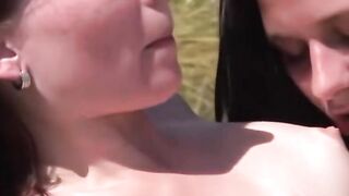 Hot Bunnies - Sexual Healing Therapy Session With Hottie Doctor And Patient Girlfriend