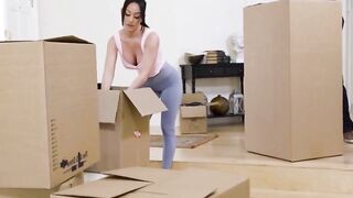 "JenniferWhite's Rough Sex Adventure In A Dark Alley"