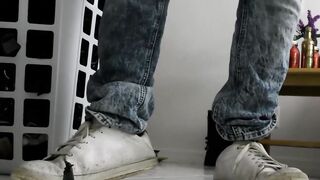 "Tiny People Crushed Under Giant Feet of Porn Star Elias Atlantix"