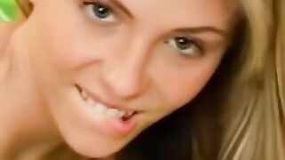 Hot Babe Beautifies You With Her Sexy Dance Moves And Seductive Music Performance