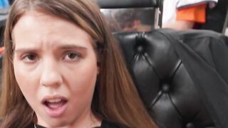 Blondie's Wet Pussy - Barbershop Sex Adventure