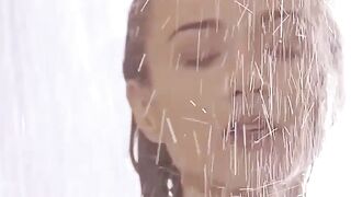 Steam-Filled Bathroom Encounters - Hot MILF Introduces Wet Pussy to Her Lover
