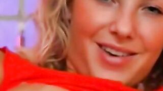 Christina Bubble Sucking off - Sexual Artistic Expression