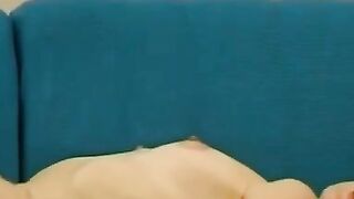 Hispanica Babe Lizette Fingers Her Way To Orgasm