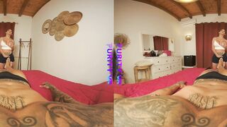 Purity VR - Exotic Dancer Natallik Gets Intimate Virtual Reality Experience